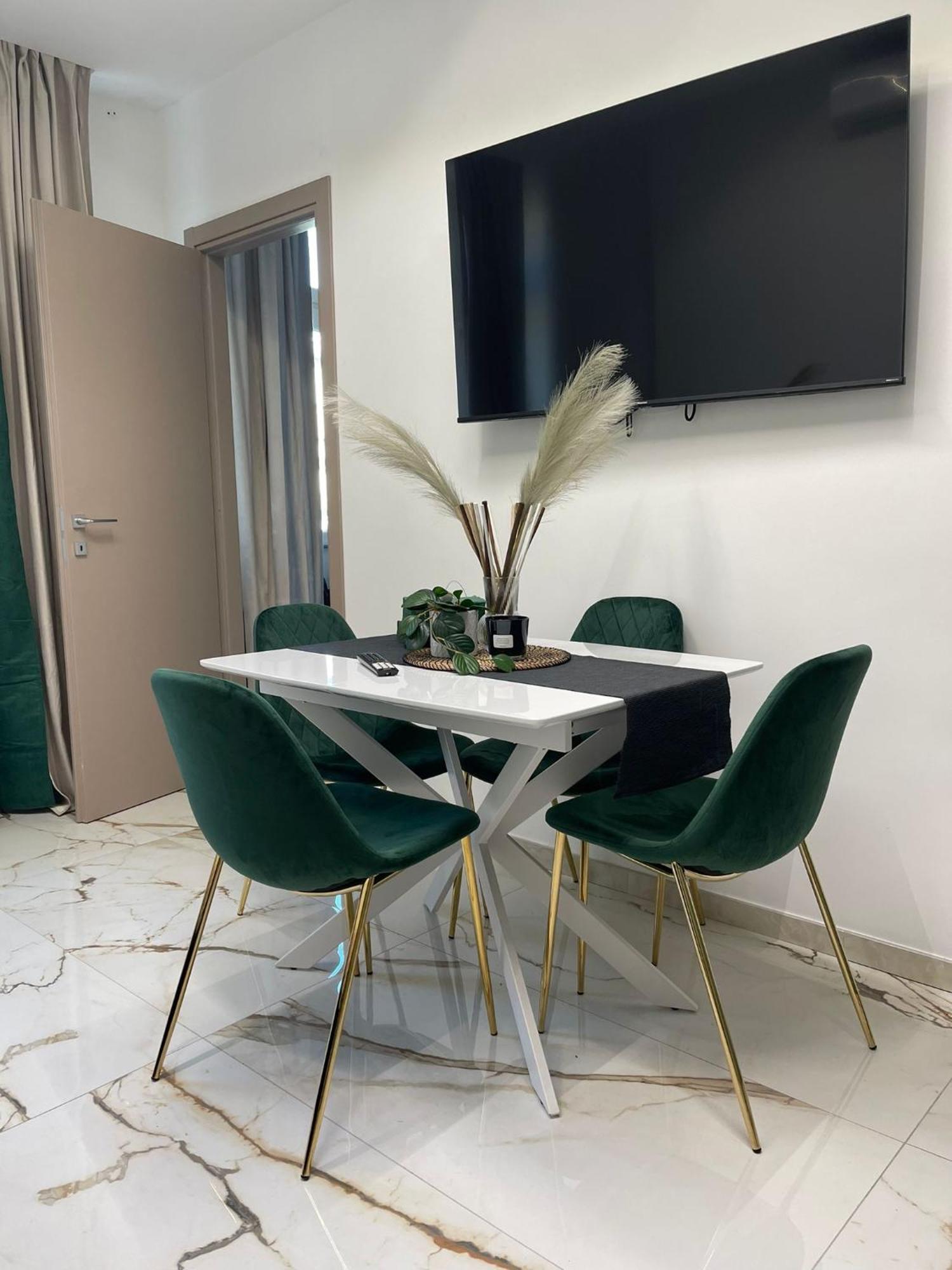 Apartamento Pinelli 66 Luxury Accomodation Turín